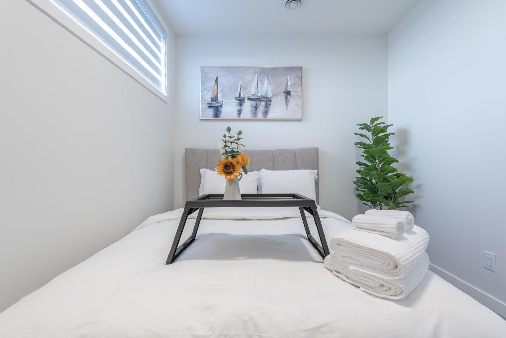 Apartment Stylish Getaway 2bd Basement By Ymca And South Health Campus Hospital Calgary