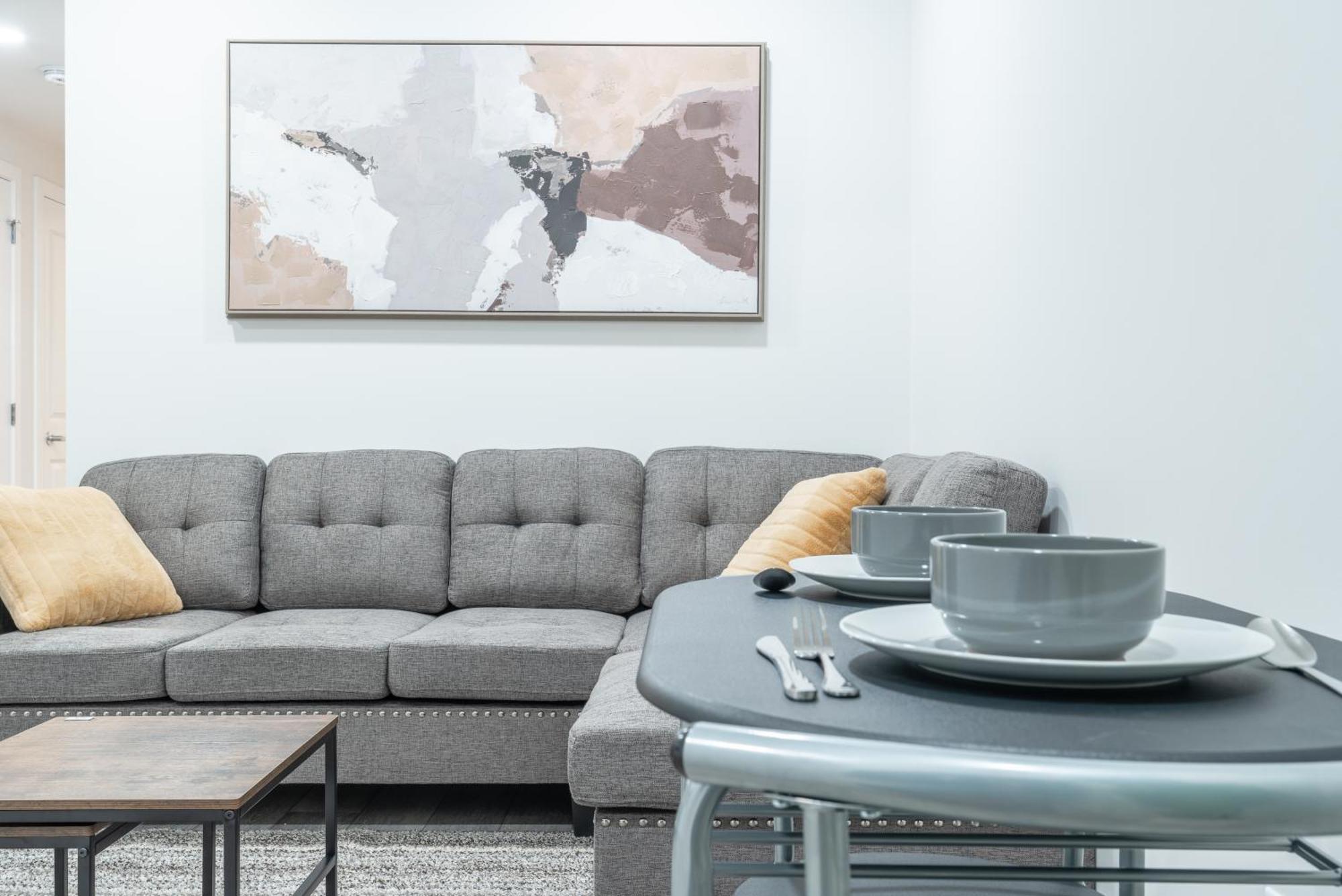 Apartment Stylish Getaway 2bd Basement By Ymca And South Health Campus Hospital Calgary